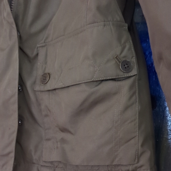 Lauren Ralph Lauren Active Olive Green Field Jacket with tuck-away hood-Size Med - Picture 3 of 16